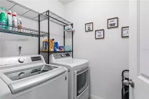 10230 Geese Trail Cir, Sun City Center, FL 33573 - Photo 25