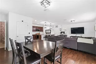 10230 Geese Trail Cir, Sun City Center, FL 33573 - Photo 11