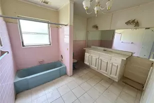 4103 Brazilnut Ave, Sarasota, FL 34234 - Photo 5