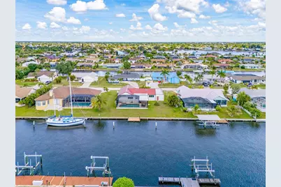 235 Tait Terrace SE, Port Charlotte, FL 33952 - Photo 9