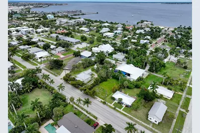 708 W Olympia Avenue, Punta Gorda, FL 33950 - Photo 61