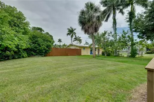 708 W Olympia Ave, Punta Gorda, FL 33950 - Photo 71