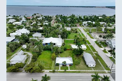 708 W Olympia Avenue, Punta Gorda, FL 33950 - Photo 59