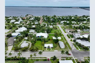 708 W Olympia Avenue, Punta Gorda, FL 33950 - Photo 65