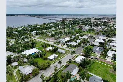 708 W Olympia Avenue, Punta Gorda, FL 33950 - Photo 63