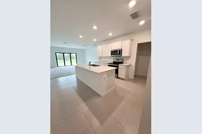 6391 Waterstone Place, Sarasota, FL 34240 - Photo 7