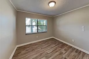 11701 Lynmoor Dr, Riverview, FL 33579 - Photo 13