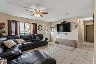 1018 Red Bay Terrace NW, Port Charlotte, FL 33948 - Photo 5