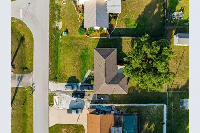 1018 Red Bay Terrace NW, Port Charlotte, FL 33948 - Photo 39