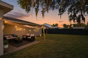 1018 Red Bay Terrace NW, Port Charlotte, FL 33948 - Photo 3