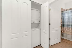 1725 Piccadilly Cir, Punta Gorda, FL 33980 - Photo 19