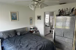 11644 SW Egret Cir, Lake Suzy, FL 34269 - Photo 25