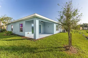 605 Rose Apple Cir, Port Charlotte, FL 33954 - Photo 7