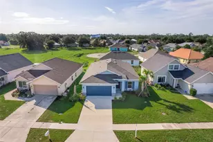 605 Rose Apple Cir, Port Charlotte, FL 33954 - Photo 3