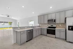 605 Rose Apple Cir, Port Charlotte, FL 33954 - Photo 15