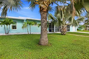 174 Severin Rd SE, Port Charlotte, FL 33952 - Photo 43