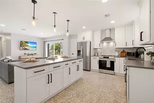 174 Severin Rd SE, Port Charlotte, FL 33952 - Photo 11
