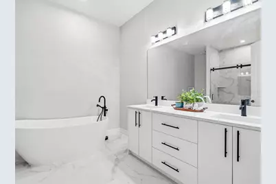 772 Rotonda Circle, Rotonda West, FL 33947 - Photo 21