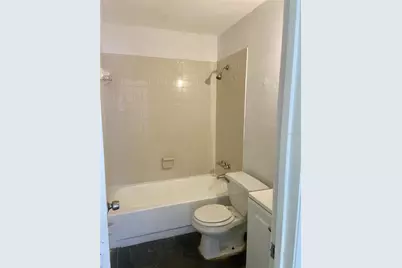 5613 7th Street Court E, Bradenton, FL 34203 - Photo 9