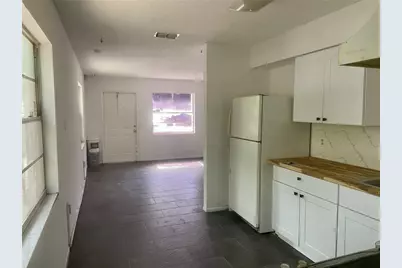5613 7th Street Court E, Bradenton, FL 34203 - Photo 5