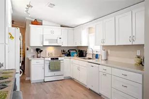 4300 Riverside Dr, Punta Gorda, FL 33982 - Photo 5