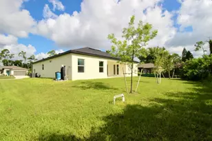 4175 Polynesia Rd, North Port, FL 34288 - Photo 15