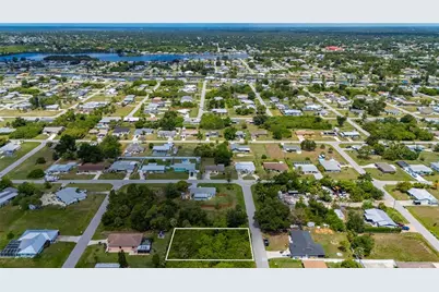 209 Forrest Avenue NW, Port Charlotte, FL 33952 - Photo 5
