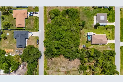 209 Forrest Avenue NW, Port Charlotte, FL 33952 - Photo 15
