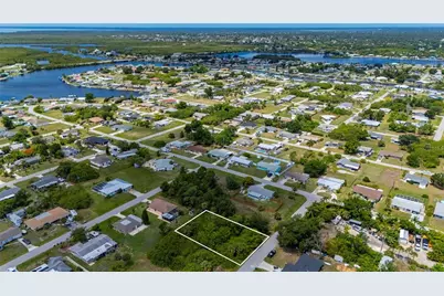 209 Forrest Avenue NW, Port Charlotte, FL 33952 - Photo 3