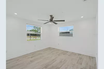 802 White Heron Boulevard, Ruskin, FL 33570 - Photo 25