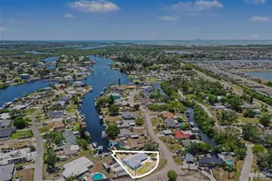 802 White Heron Blvd, Ruskin, FL 33570 - Photo 25