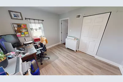 531 Lakemont Avenue NW, Port Charlotte, FL 33952 - Photo 19