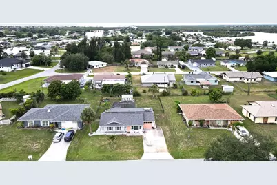 531 Lakemont Avenue NW, Port Charlotte, FL 33952 - Photo 27