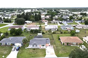 531 Lakemont Ave NW, Port Charlotte, FL 33952 - Photo 27