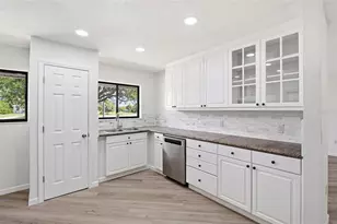 5142 Silver Bell Dr, Port Charlotte, FL 33948 - Photo 23