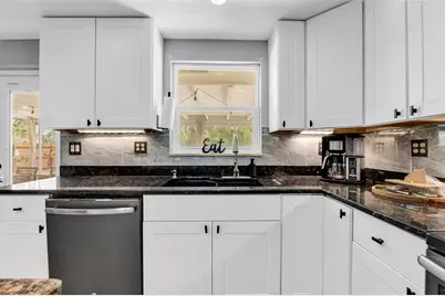 1664 Lakeview Place, Englewood, FL 34223 - Photo 21