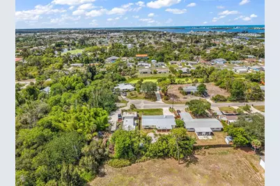 1664 Lakeview Place, Englewood, FL 34223 - Photo 63