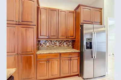 805 Lesa Glen Place, Brandon, FL 33510 - Photo 17