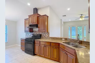 805 Lesa Glen Place, Brandon, FL 33510 - Photo 15
