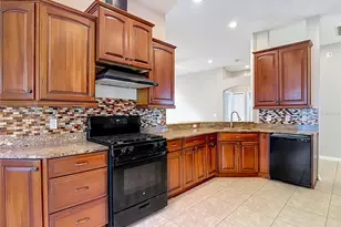 805 Lesa Glen Pl, Brandon, FL 33510 - Photo 19
