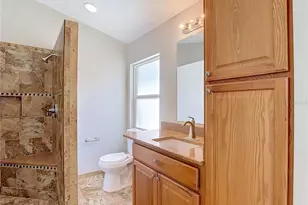 805 Lesa Glen Pl, Brandon, FL 33510 - Photo 45