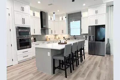 4722 Neptune Road, Venice, FL 34293 - Photo 9