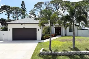4722 Neptune Rd, Venice, FL 34293 - Photo 3