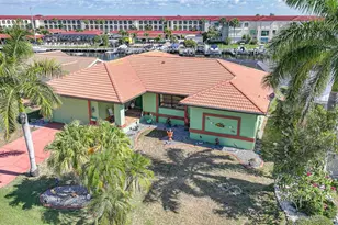 2750 Aqua Ct, Punta Gorda, FL 33950 - Photo 19