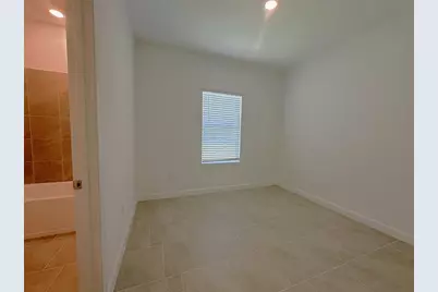 11402 Willowleaf Boulevard, Punta Gorda, FL 33955 - Photo 15