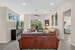 318 Langholm Dr, Venice, FL 34293 - Photo 7