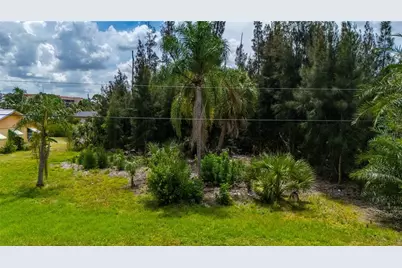 430 Klispie Drive, Punta Gorda, FL 33950 - Photo 13