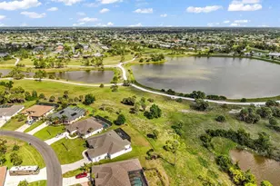 22 Sportsman Cir, Rotonda West, FL 33947 - Photo 75