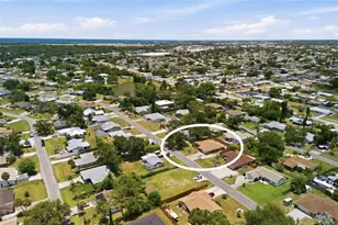 541 Morningside Rd, Venice, FL 34293 - Photo 37