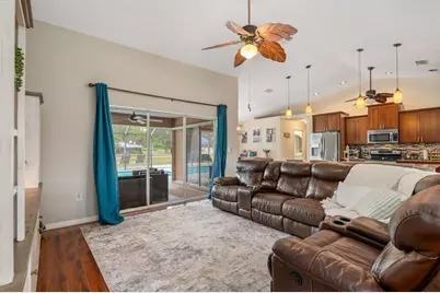 8200 Cleveland Drive, Punta Gorda, FL 33982 - Photo 11